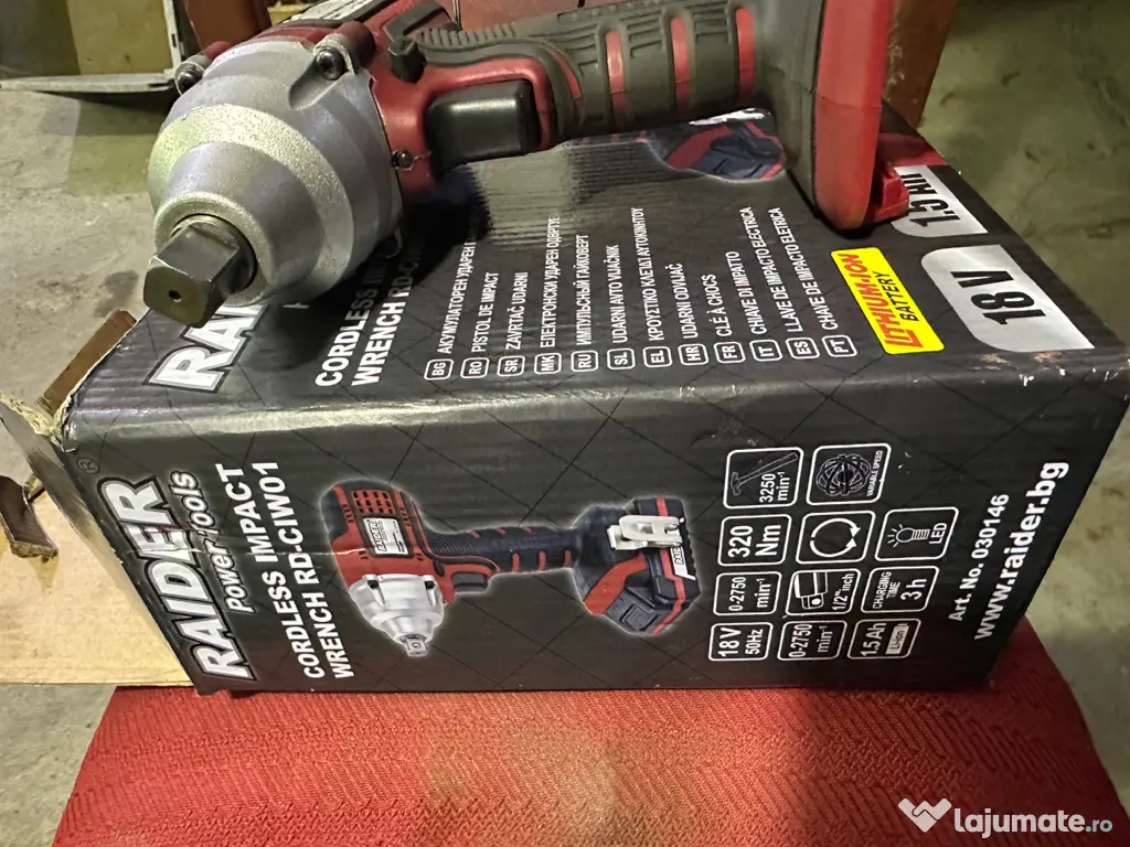 Mașină de înșurubat infiletat impact 350Nm