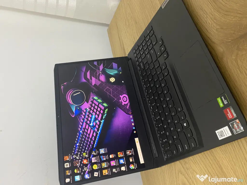 Laptop Gaming LENOVO IdeaPad 