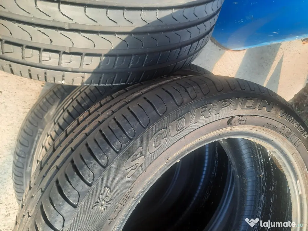 Anvelope vară 235/50/R19 antipană.