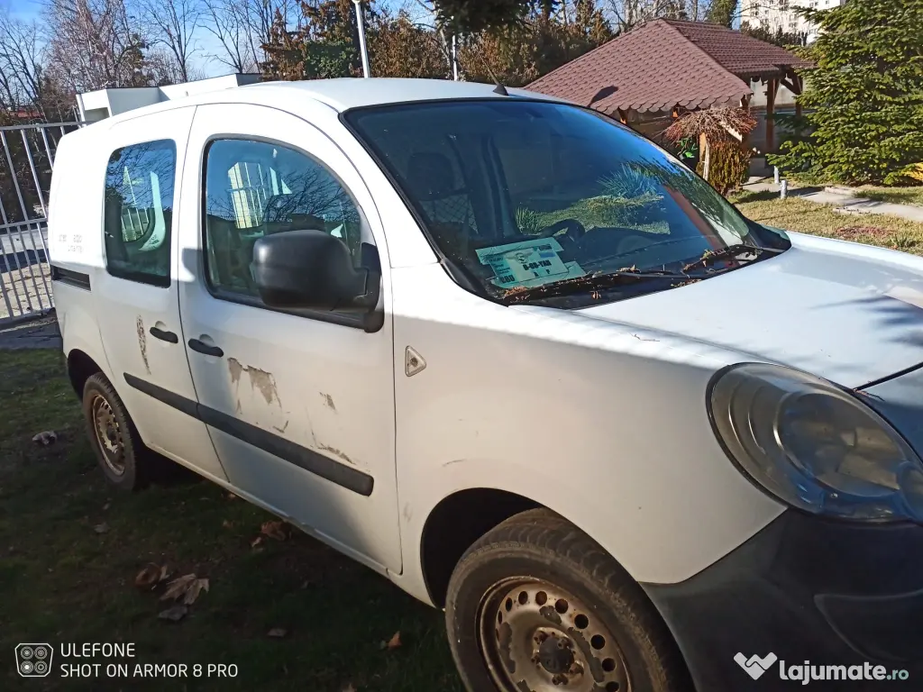 Autoutilitara RENAULT KANGOO Furgon 