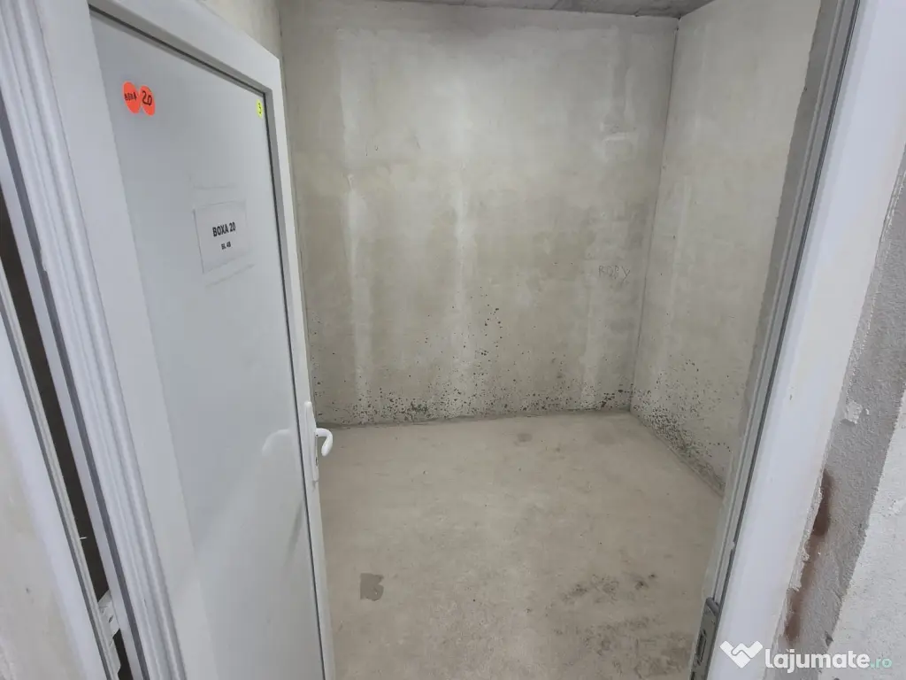 Inchiriez BOXA DEPOZITARE 6,5mp | PIPERA | Acces non-stop | LIFT 