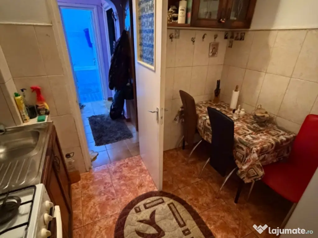 Închiriez apartament Ploiesti vest