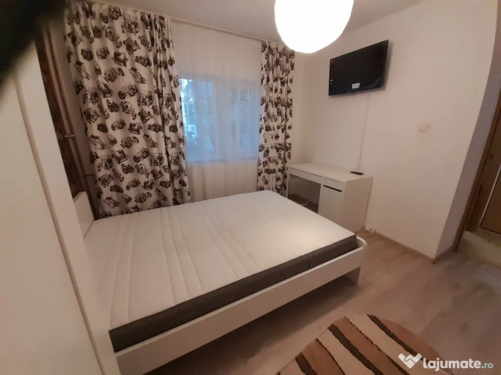 Închiriez apartament 3 camere