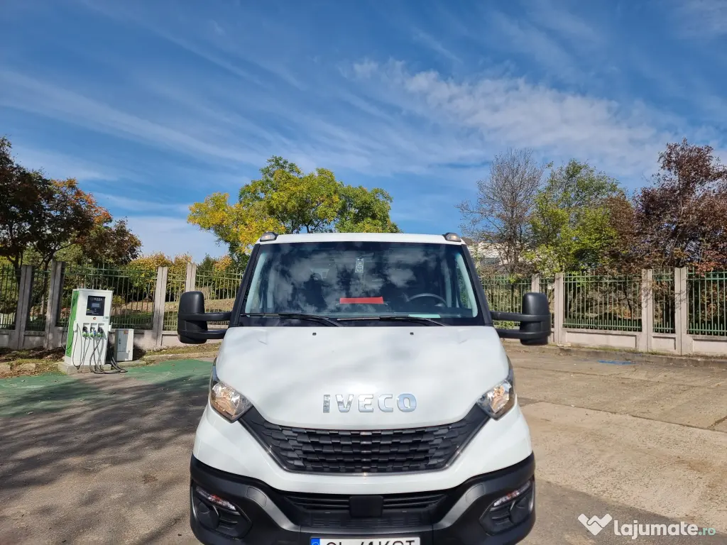 Vand camion si autoutilitara 