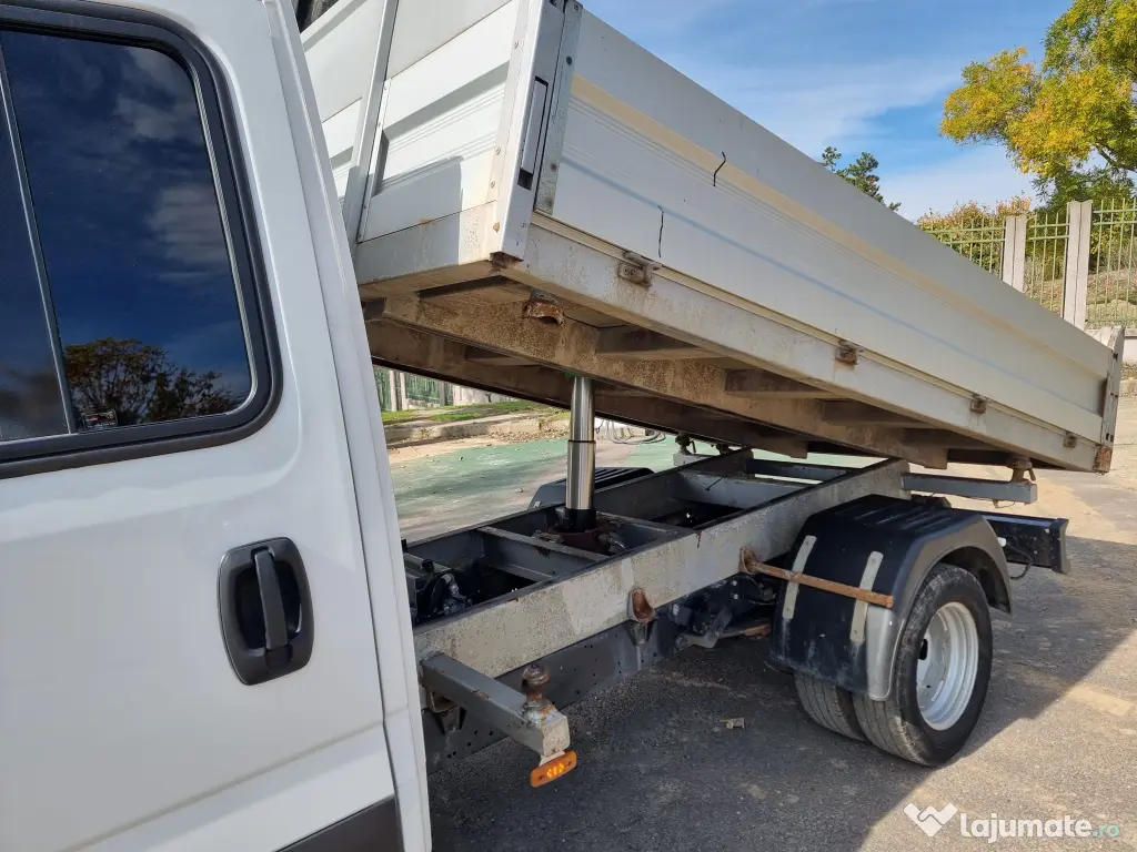 Vand camion si autoutilitara 