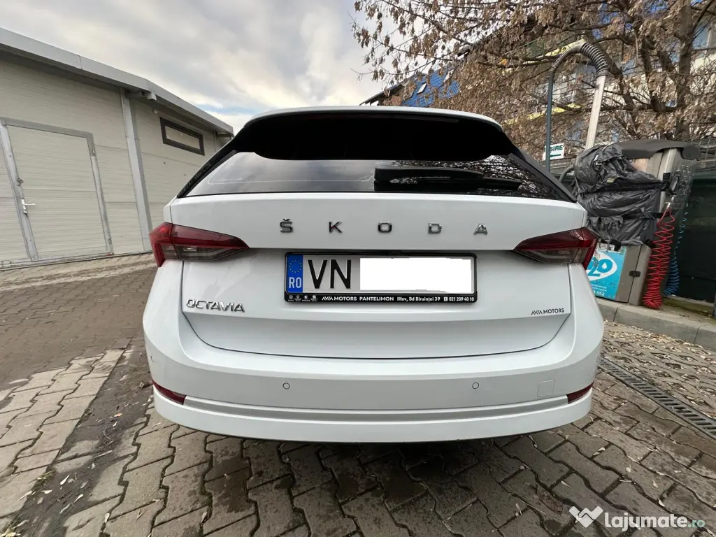 Skoda Octavia Combi 2021 • 45.000 km • 1.5 TSI • Manual • Ambition