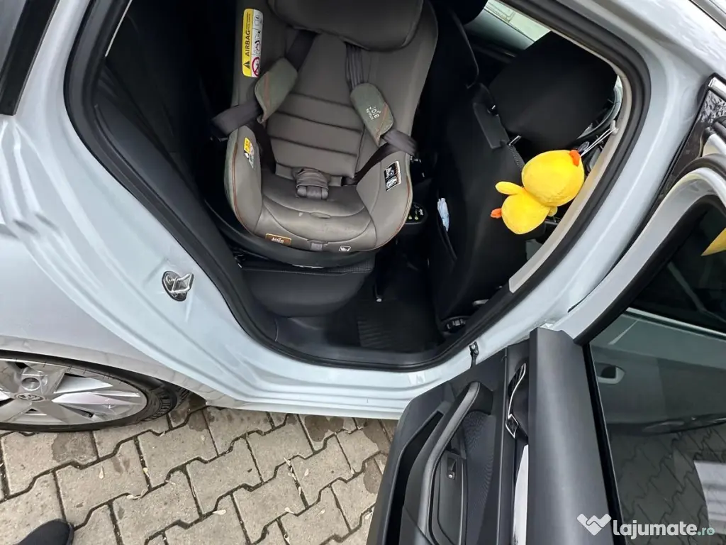 Skoda Octavia Combi 2021 • 45.000 km • 1.5 TSI • Manual • Ambition