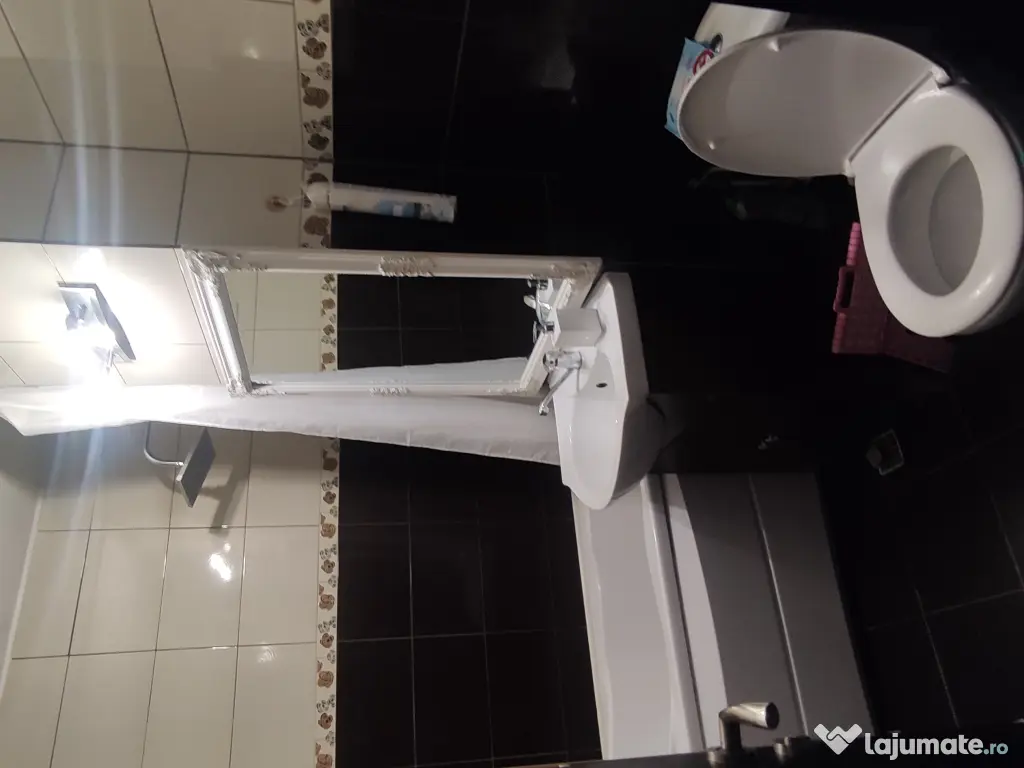 Apartament 3 camere de închiriat Vest 