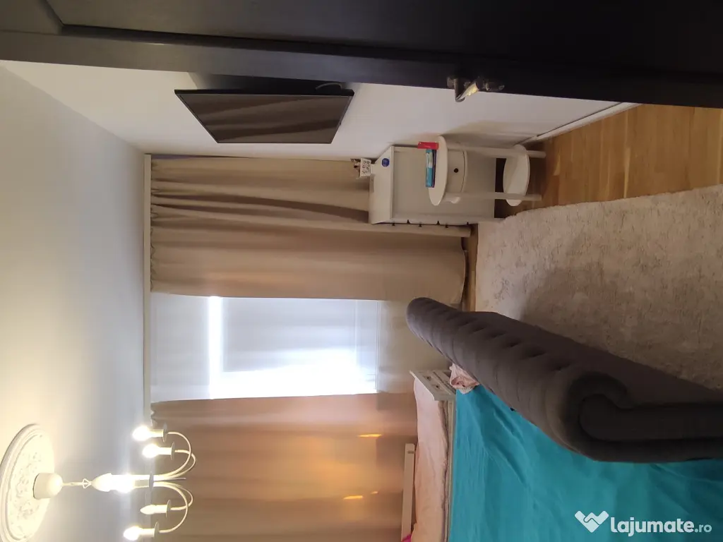 Apartament 3 camere de închiriat Vest 