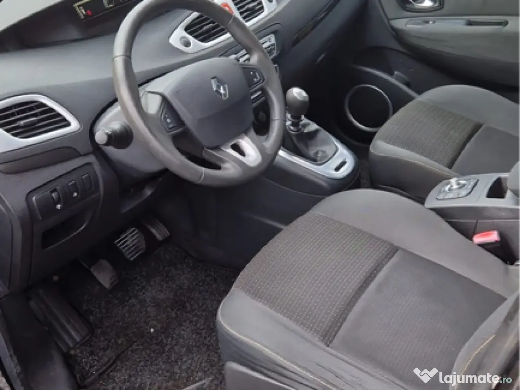 Renault MEGANE Scenic 