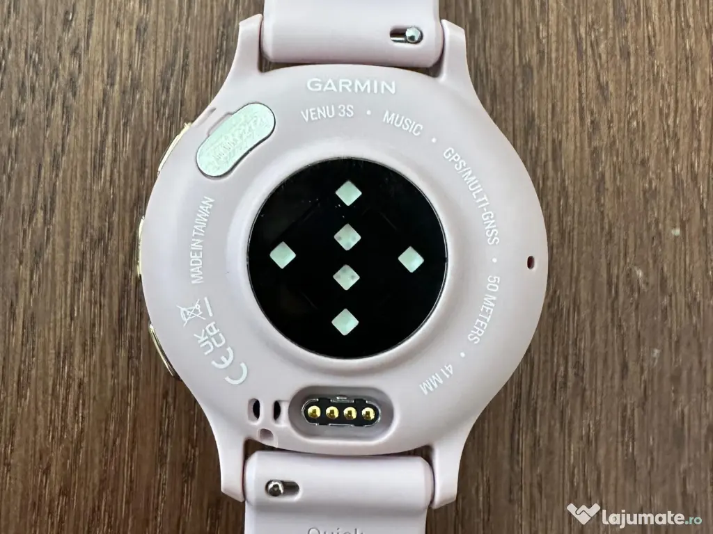 Garmin Venu 3S, încă în garanție 