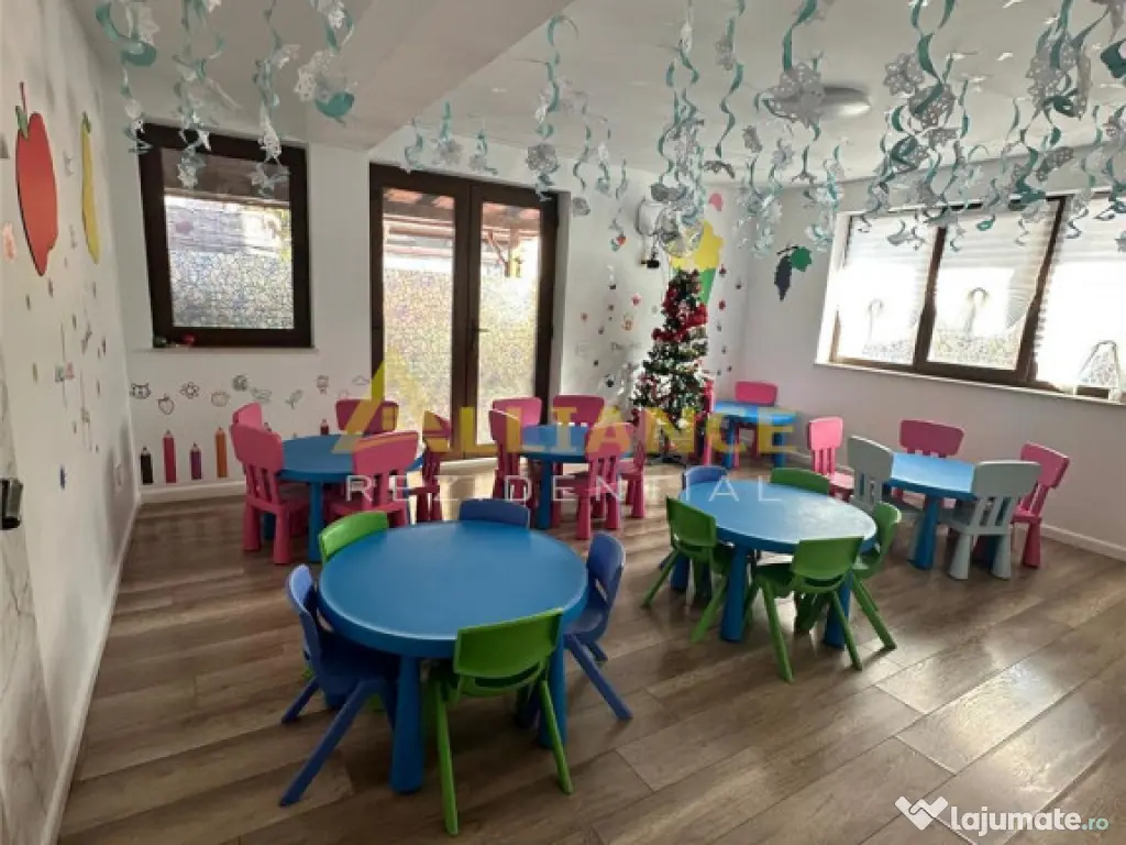 Casa individuala 8 camere, 3 bai - 300 mp Teren, Metrou Dimi