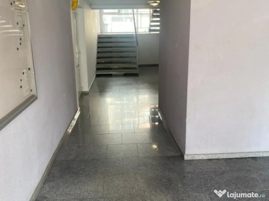 Apartament 3 camere, zona UTA ARED R6 