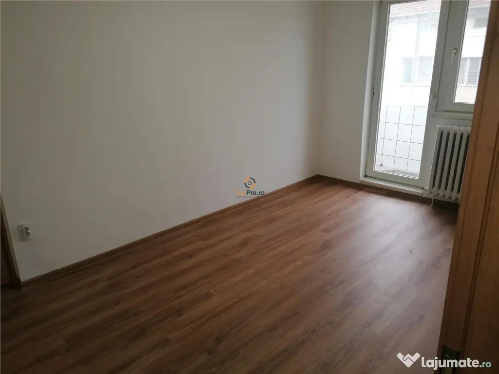 Proprietar Apartament Renovat Spitalul Judetean 