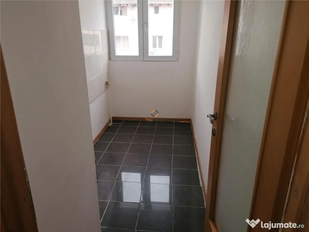 Proprietar Apartament Renovat Spitalul Judetean 