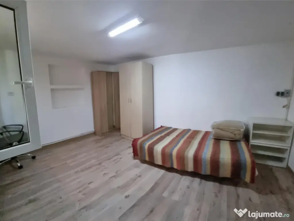 Garsoniera in Vila CEnTRaL