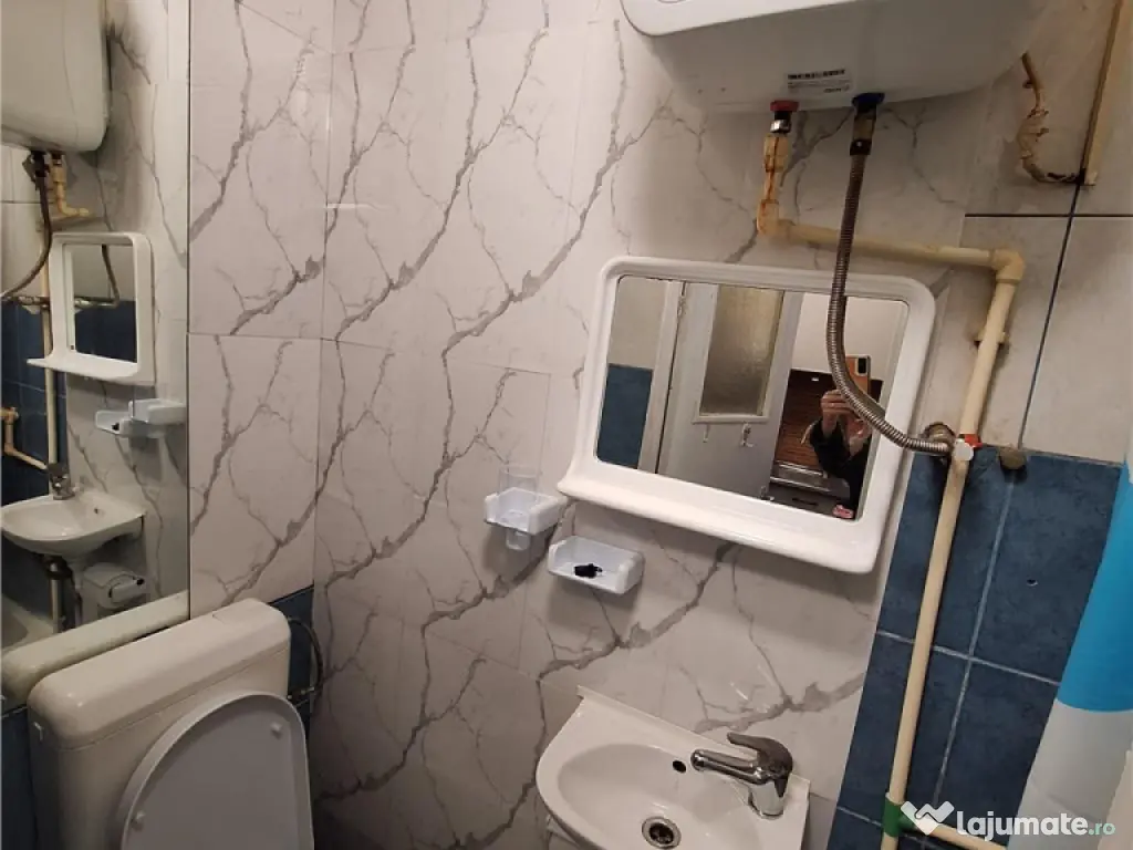 Garsoniera mobilata zona Noua