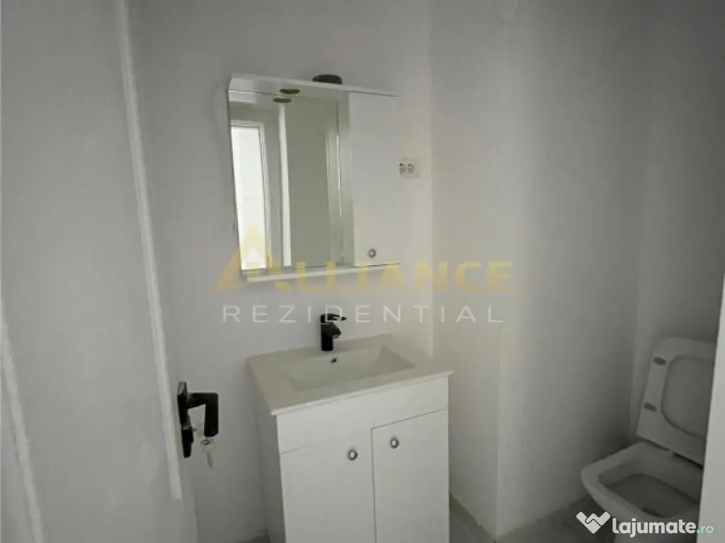 Berceni - 3 Camere - Gata De Mutare