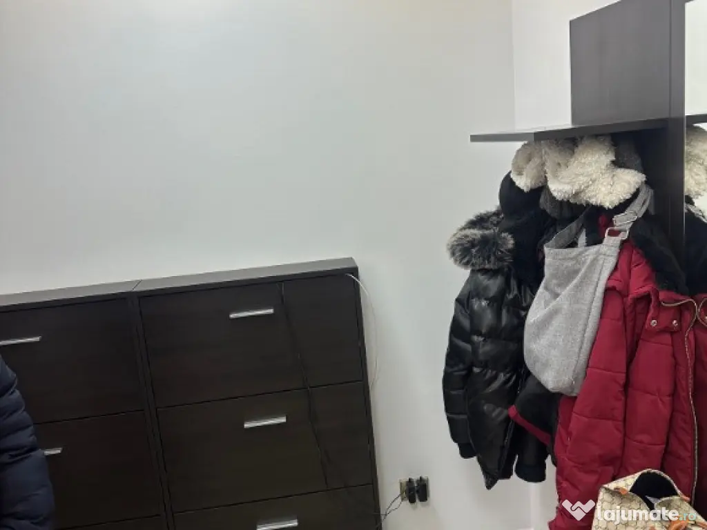 Apartament 3 camere, renovat complet – Mobilat ultramodern – Zona CEC