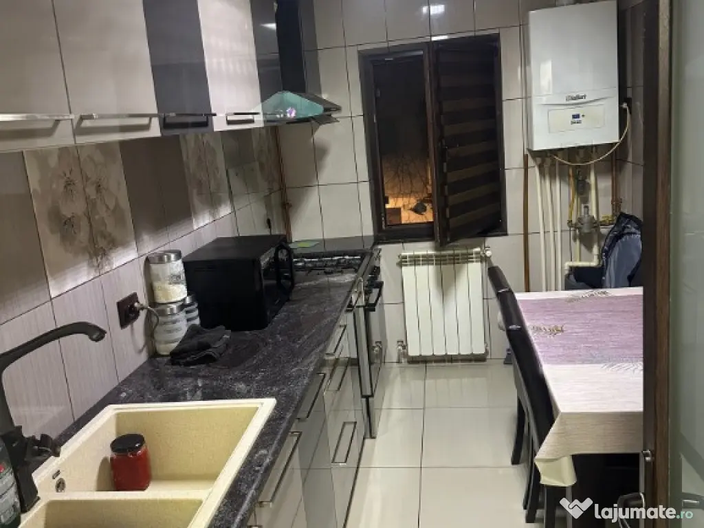 Apartament 3 camere, renovat complet – Mobilat ultramodern – Zona CEC