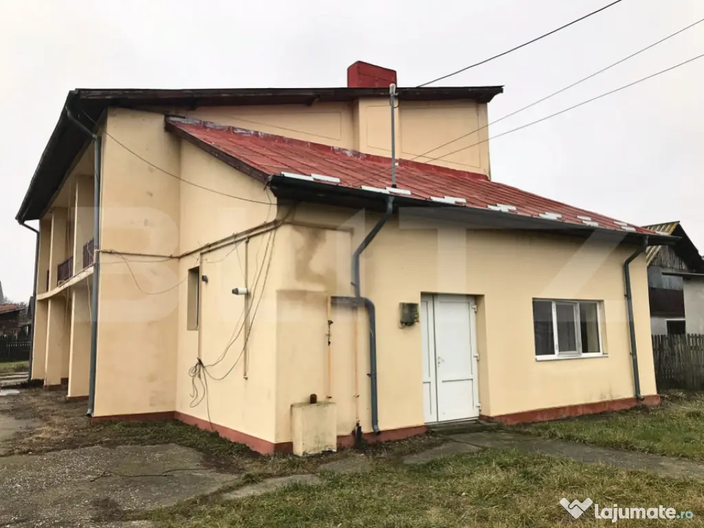 Casă de vânzare, 354 mp, zona Titu