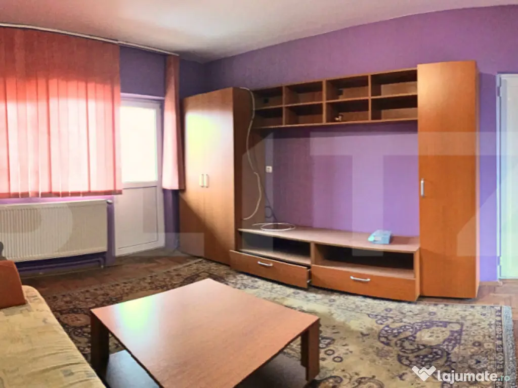 Casă de vânzare, 354 mp, zona Titu