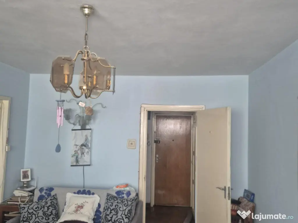 Apartament de 2 camere zona Astra