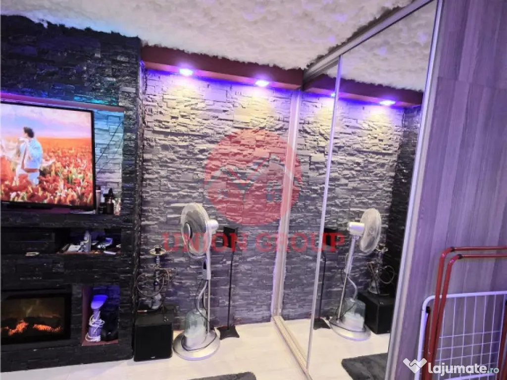 Garsoniera Superba Poarta 6 