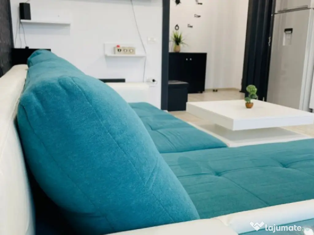 Apartament 2 camere de vanzare, in zona Mamaia-Sat 