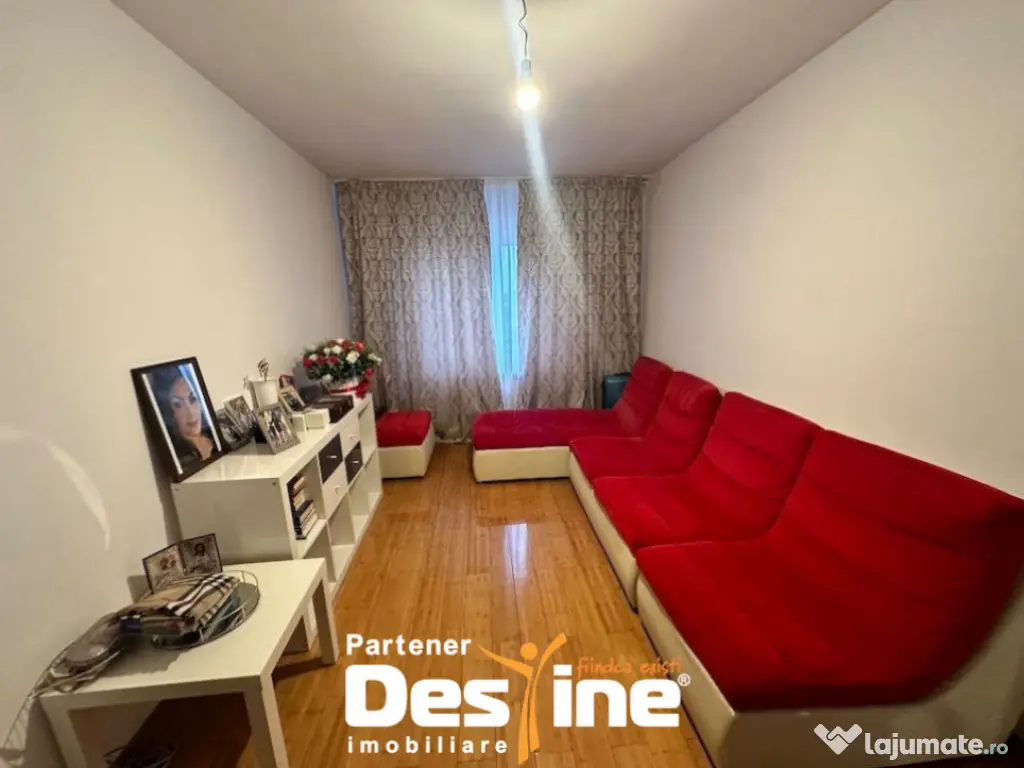 Apartament 3 camere renovat + loc parcare, zona Sebastian
