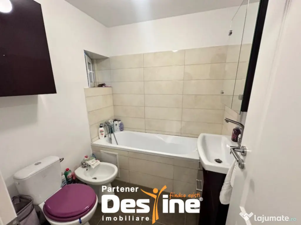 Apartament 3 camere renovat + loc parcare, zona Sebastian