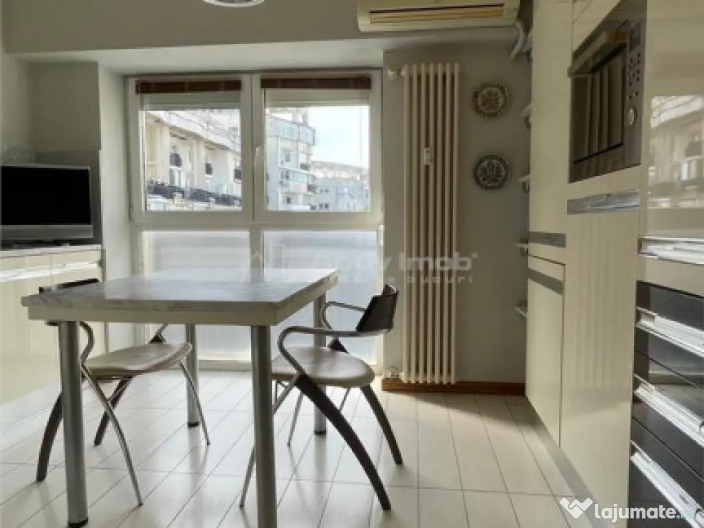 3 Camere, Lux, B-dul Unirii 