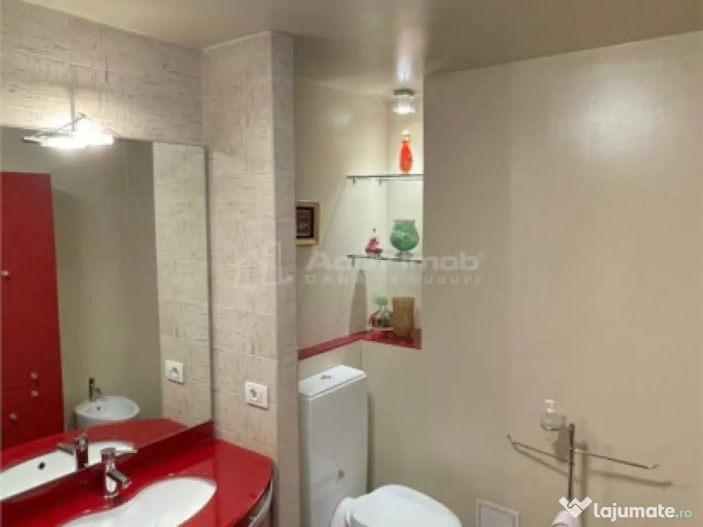 3 Camere, Lux, B-dul Unirii 