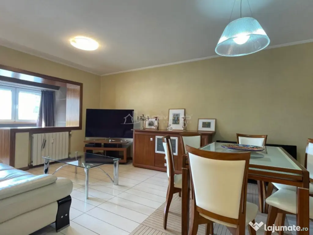 3 Camere, Lux, B-dul Unirii 