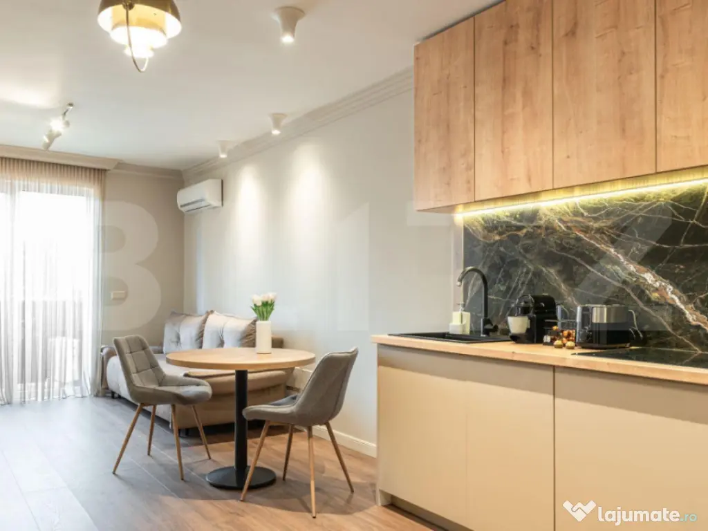 Apartament 3 camere, 50 mp, zona Centru 