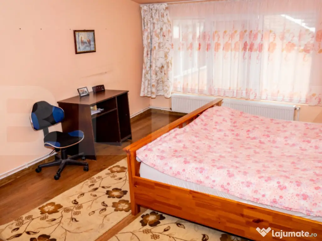 Casă 220 mp + Spațiu Comercial 105 mp - Piața Centrală