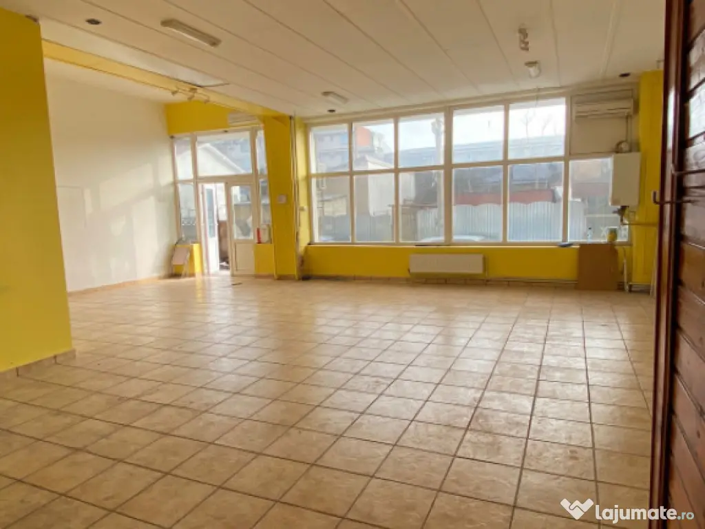 Spatiu comercial, 93 mp, Rovine 