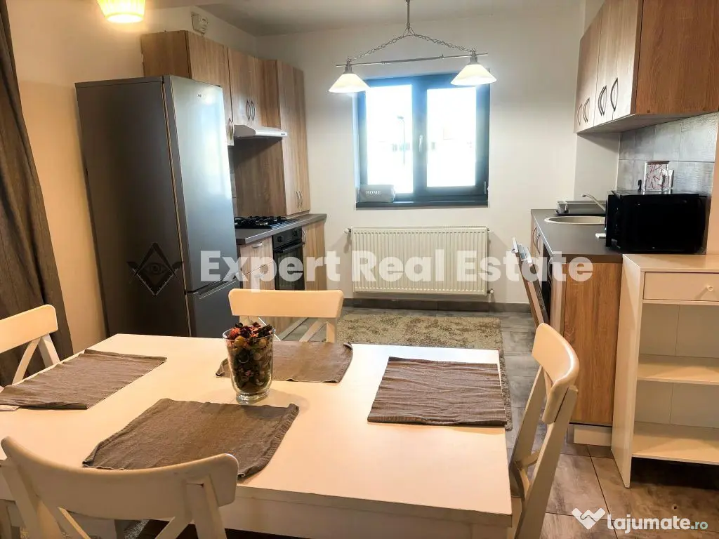 APARTAMENT SPATIOS 3 CAMERE-OTOPENI-CENTRAL 