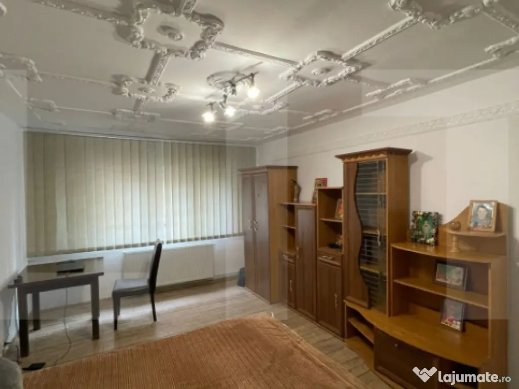 Apartament 4 camere, 82 mp, zona Lipovei 
