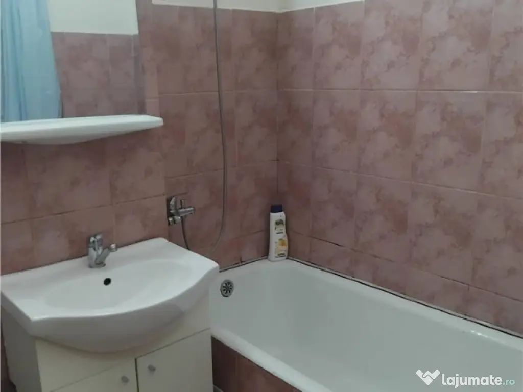 Apartament 2 camere Racadau cu parcare si boxa 