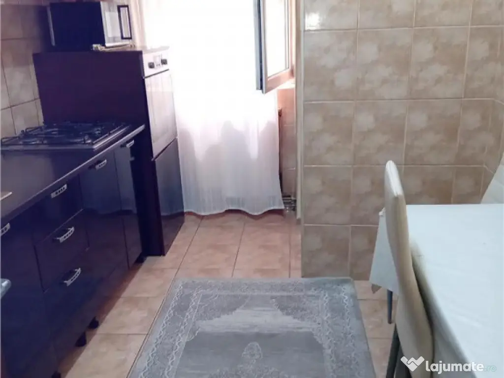 Apartament 2 camere Racadau cu parcare si boxa 