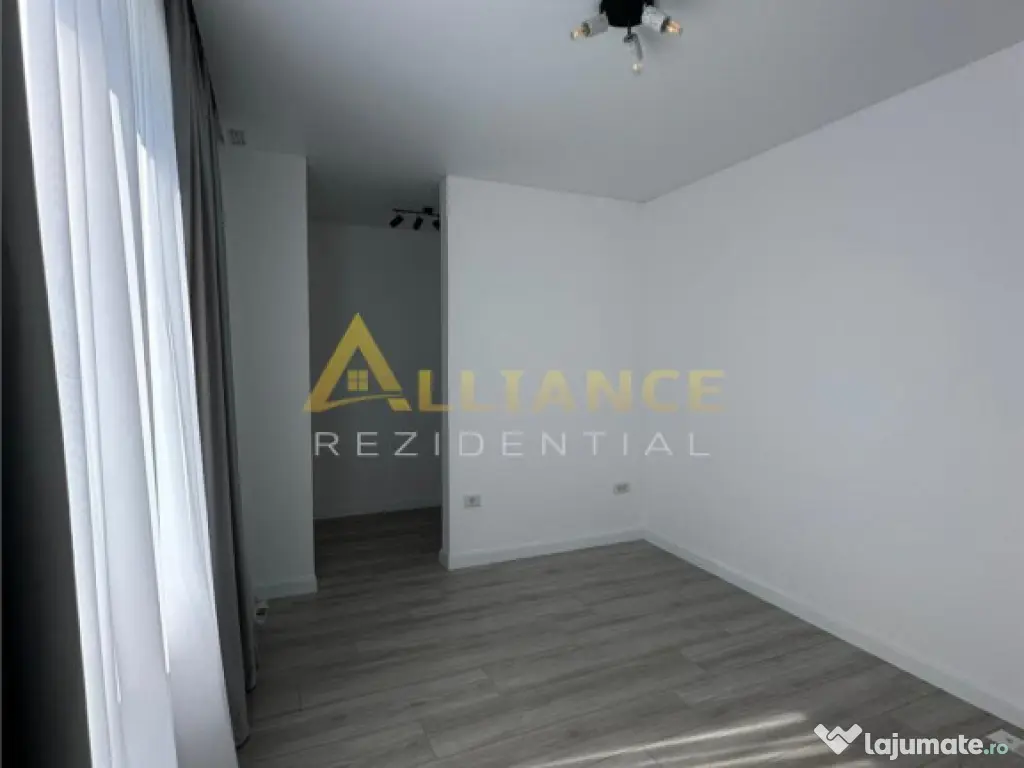 APARATORII PATRIEI | Penthouse 3 camere-119 mp 