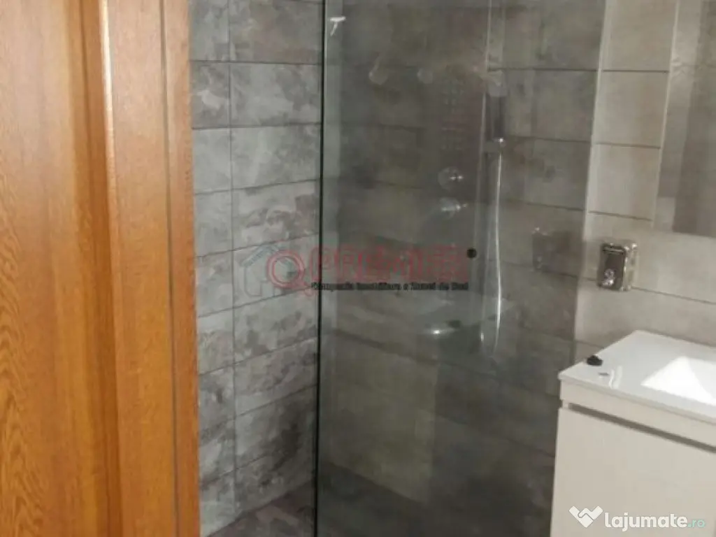 RATE LA DEZVOLTATOR - Metrou Aparatorii Patriei - 