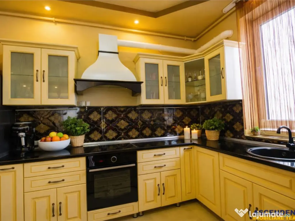 Penthouse extravagant,living spectaculos, semineu,terase gen