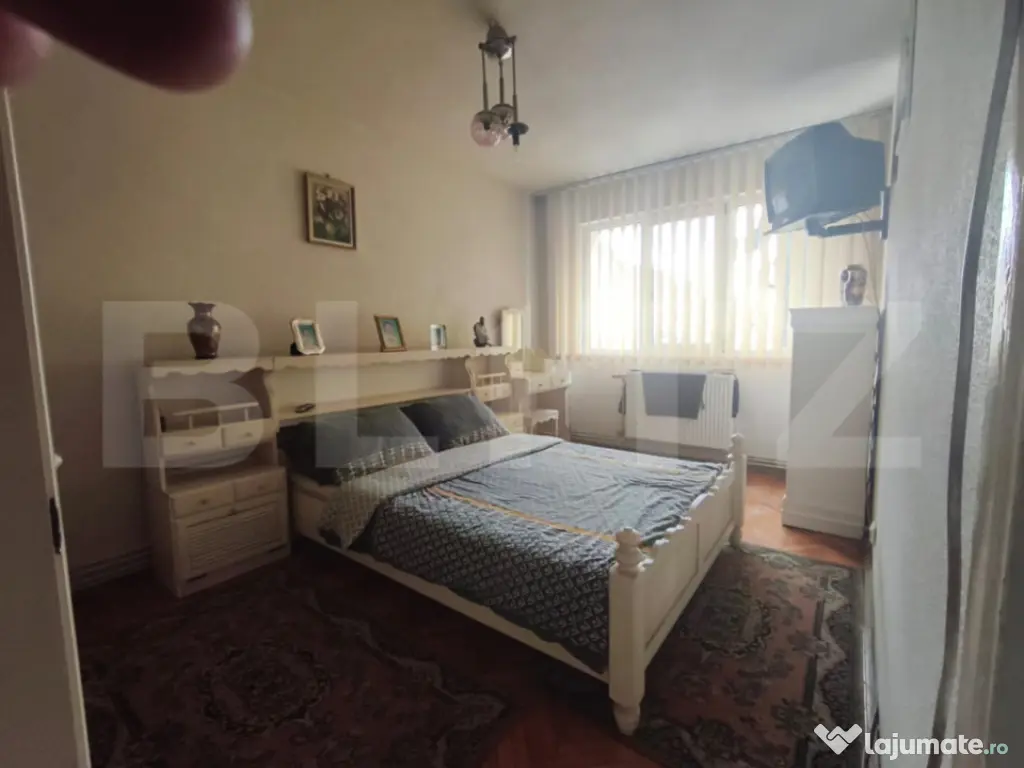 Apartament 3 camere decomandate – Inima cartierului Gheorg 