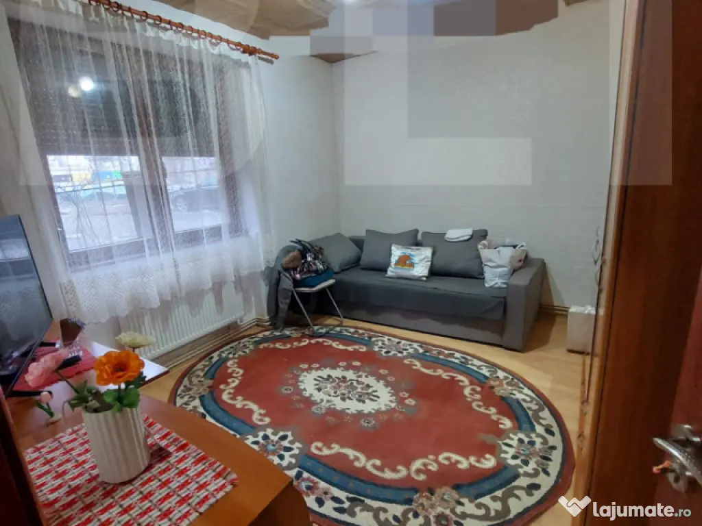 Vand apartament zona centrala 