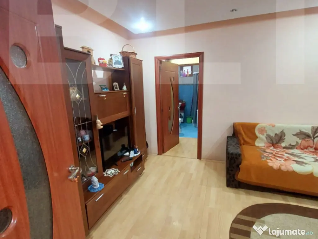 Vand apartament zona centrala 