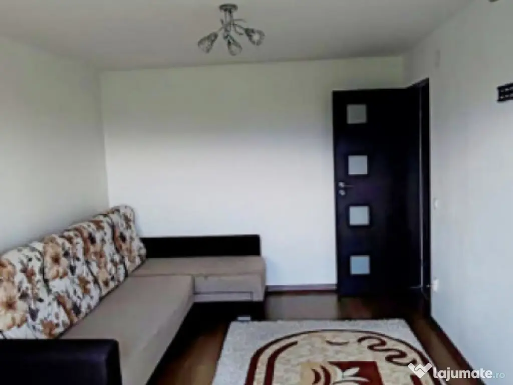 Apartament decomandat 2 camere, etaj intermediar, bloc izola 