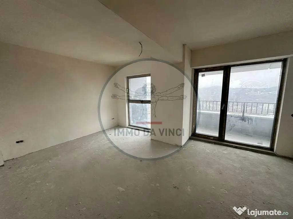 Penthouse West Tower