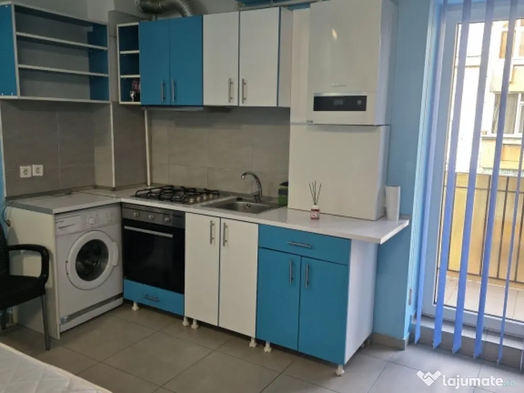 Aparatorii patriei panselelor bloc nou 